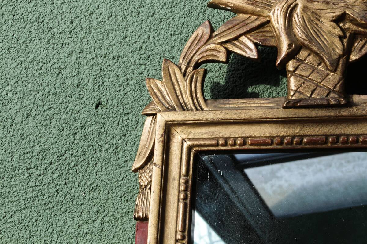 Carved wooden fronton mirror, Louis XVI style