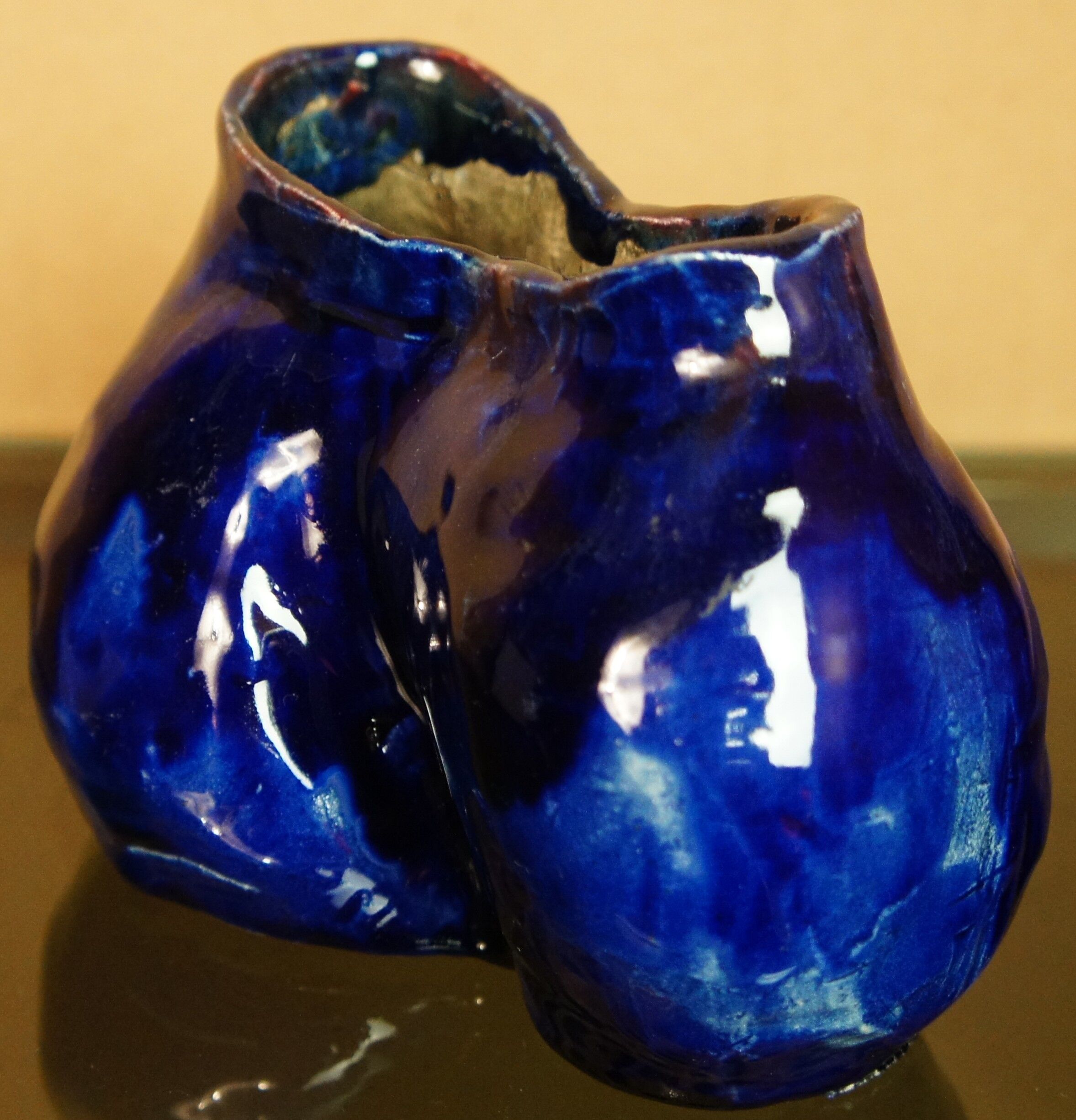 Hand-modeled "Popotin" terracotta vase