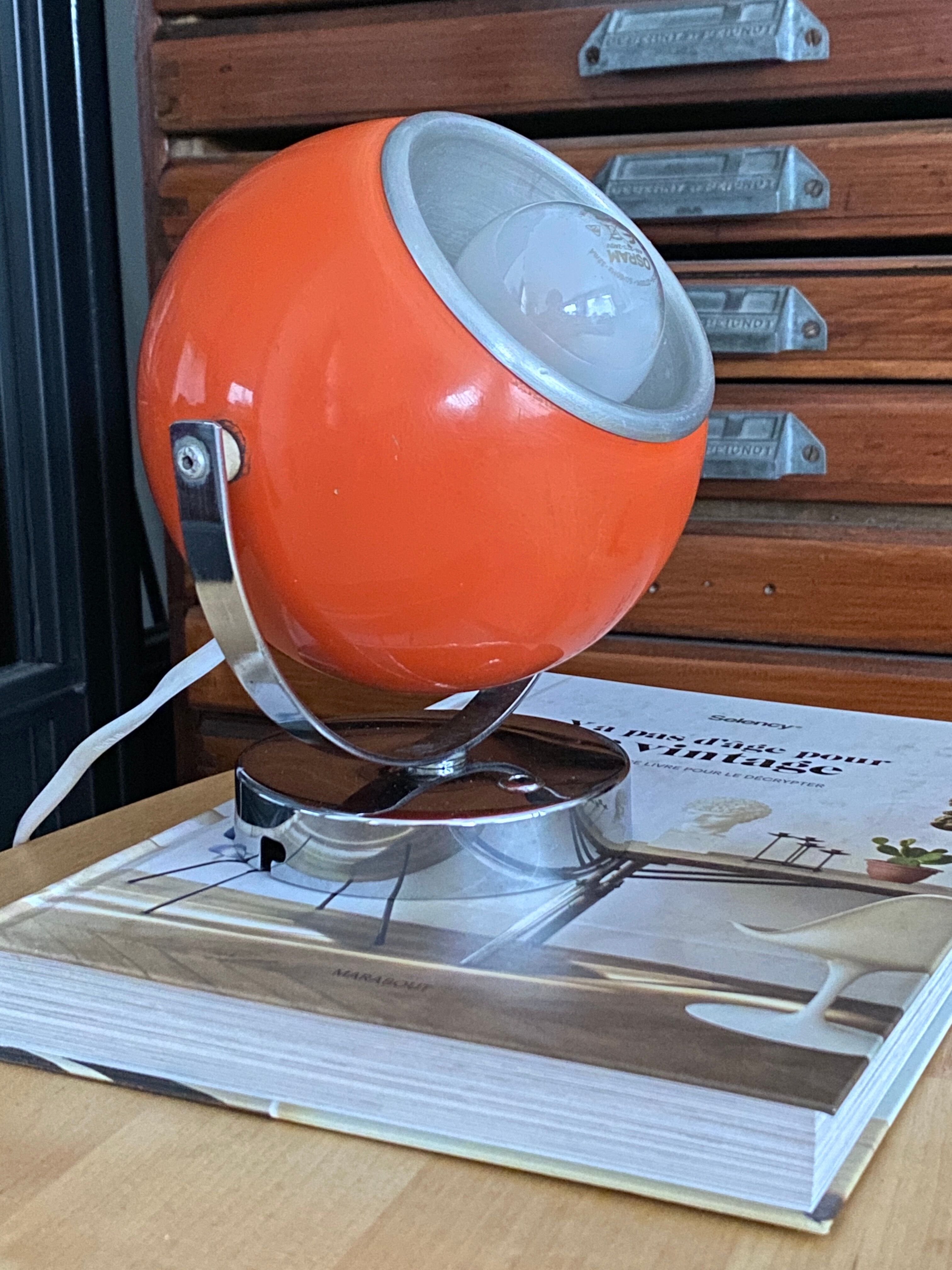 Vintage orange Eye Ball lamp