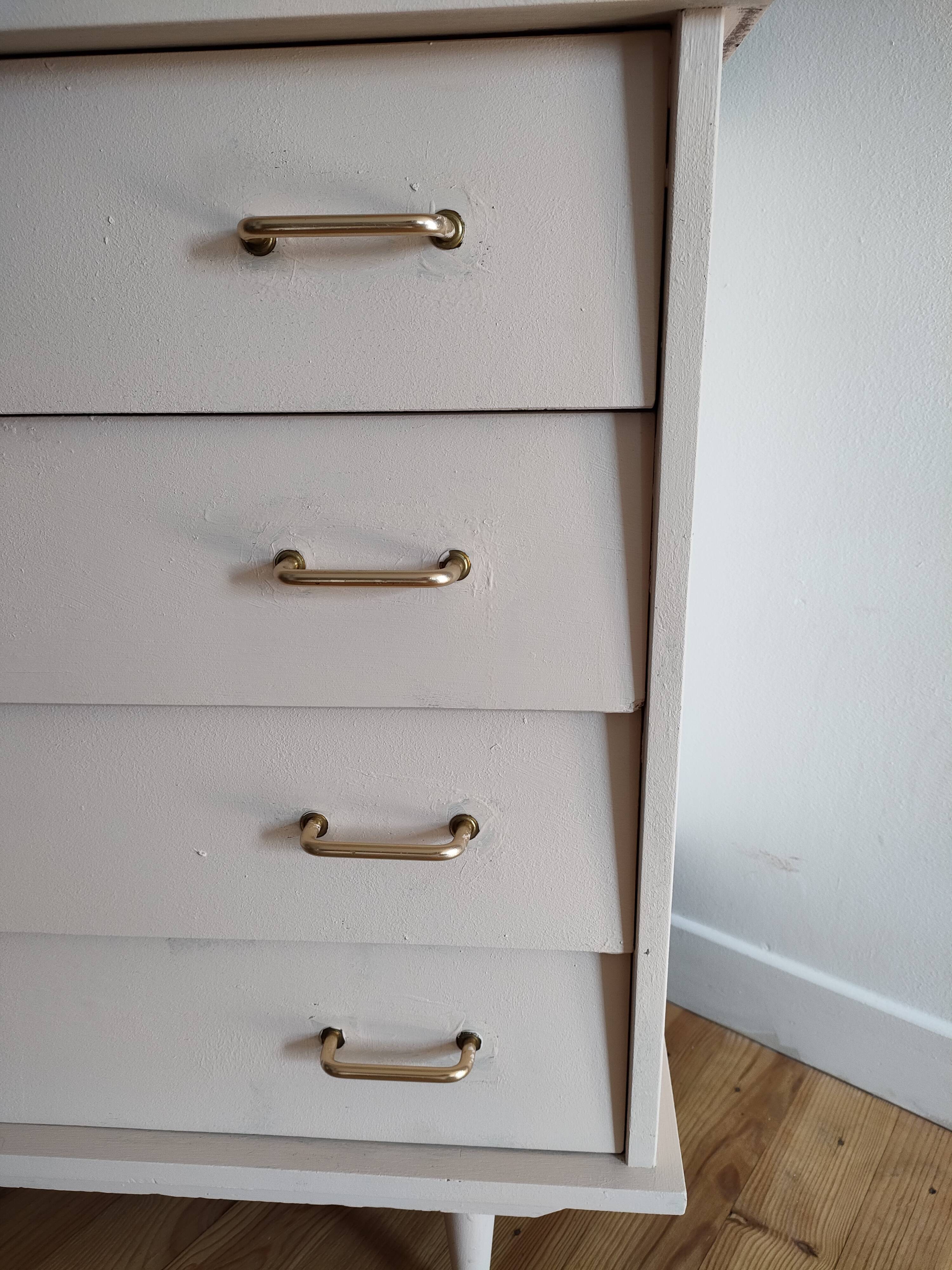 Commode vintage