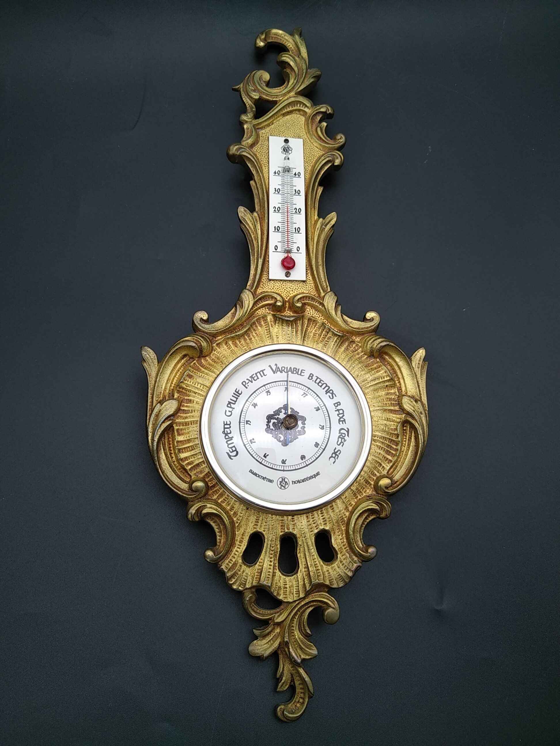Barometer in gilded bronze, Louis XV style