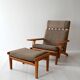 Fauteuil avec repose-pieds Hans Wegner GE 375