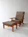 Fauteuil avec repose-pieds Hans Wegner GE 375