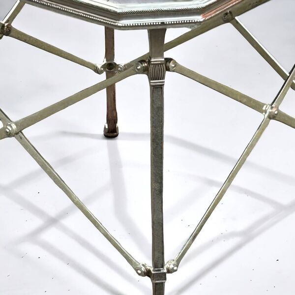 Table Bout De Canapé En Bronze Argenté De Style Néoclassique Et Opaline Noire Vers 1970