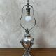 Lampe en métal argenté
