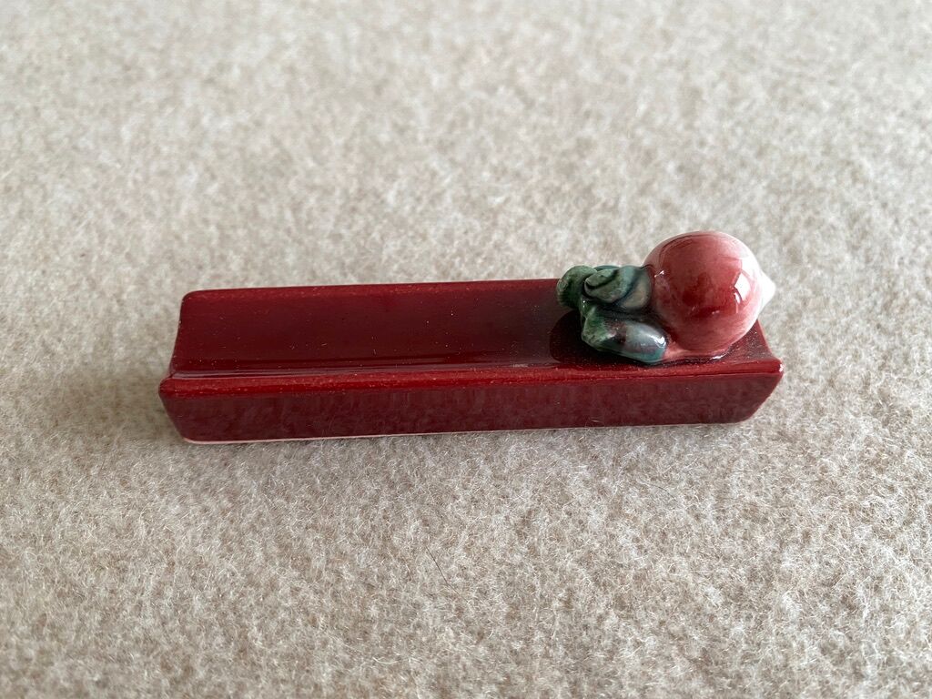 Box of 12 knife doors "vegetables" - earthenware - 8,5x2 cm