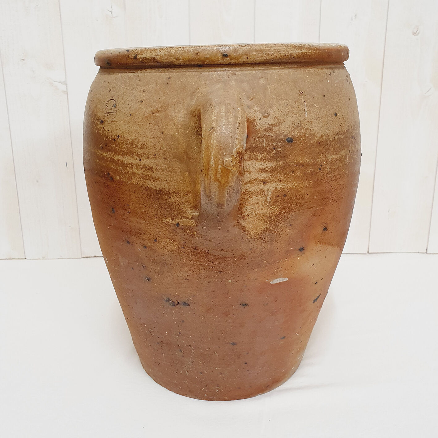 Sandstone jar