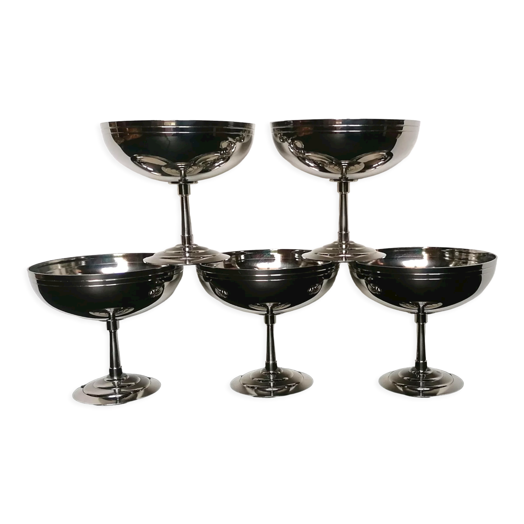 5 large Letang Remy ice cream cups