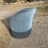 Blue velvet toad chair