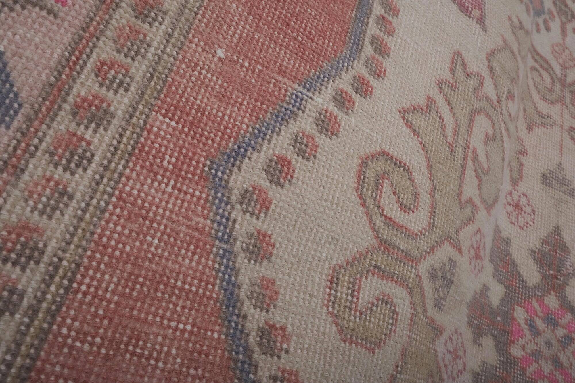 Vintage handmade Turkish rug 135x225 cm