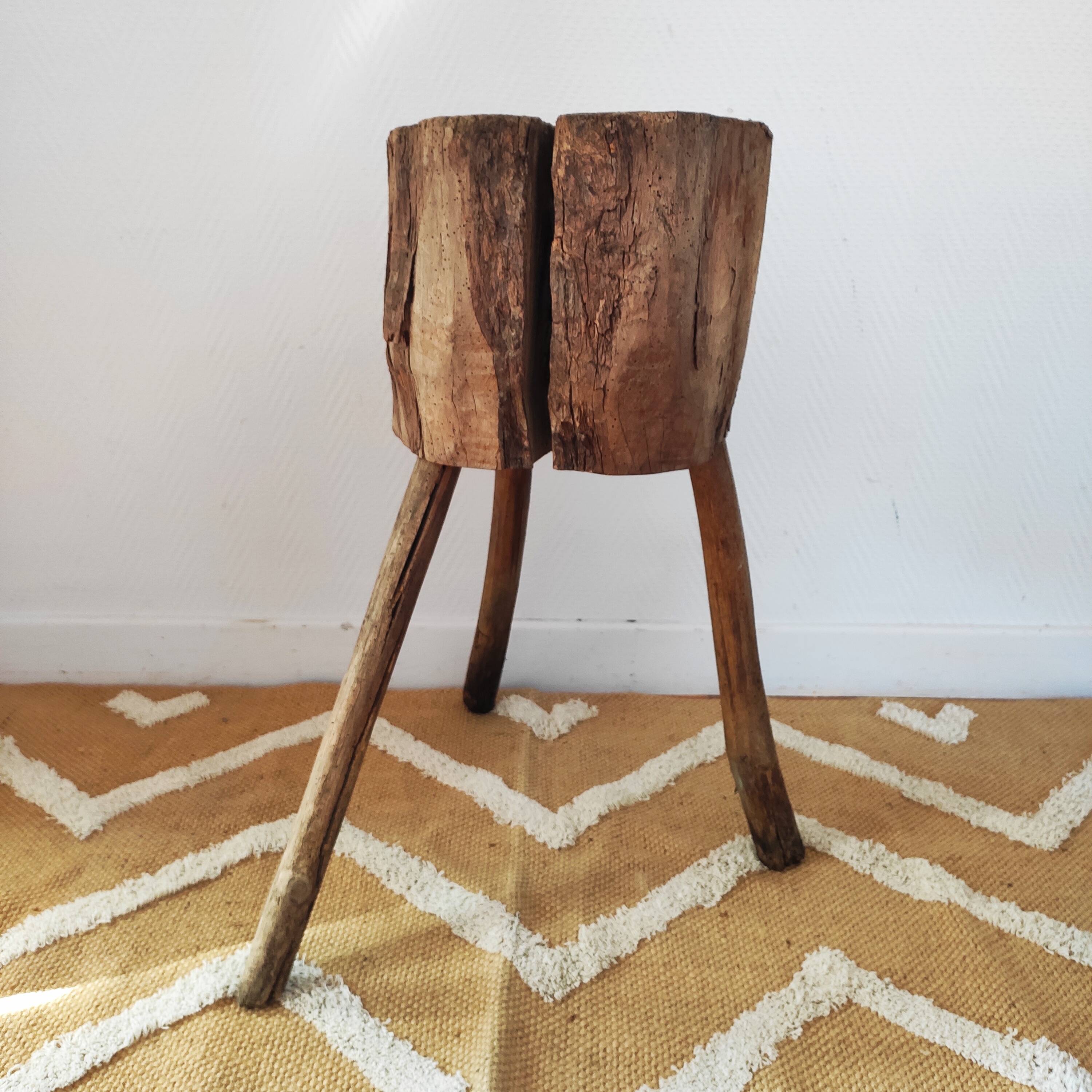 Brutalist side table - Former solid wood farm block