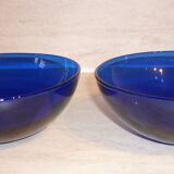 Set of 2 low cuts in transparent blue glass