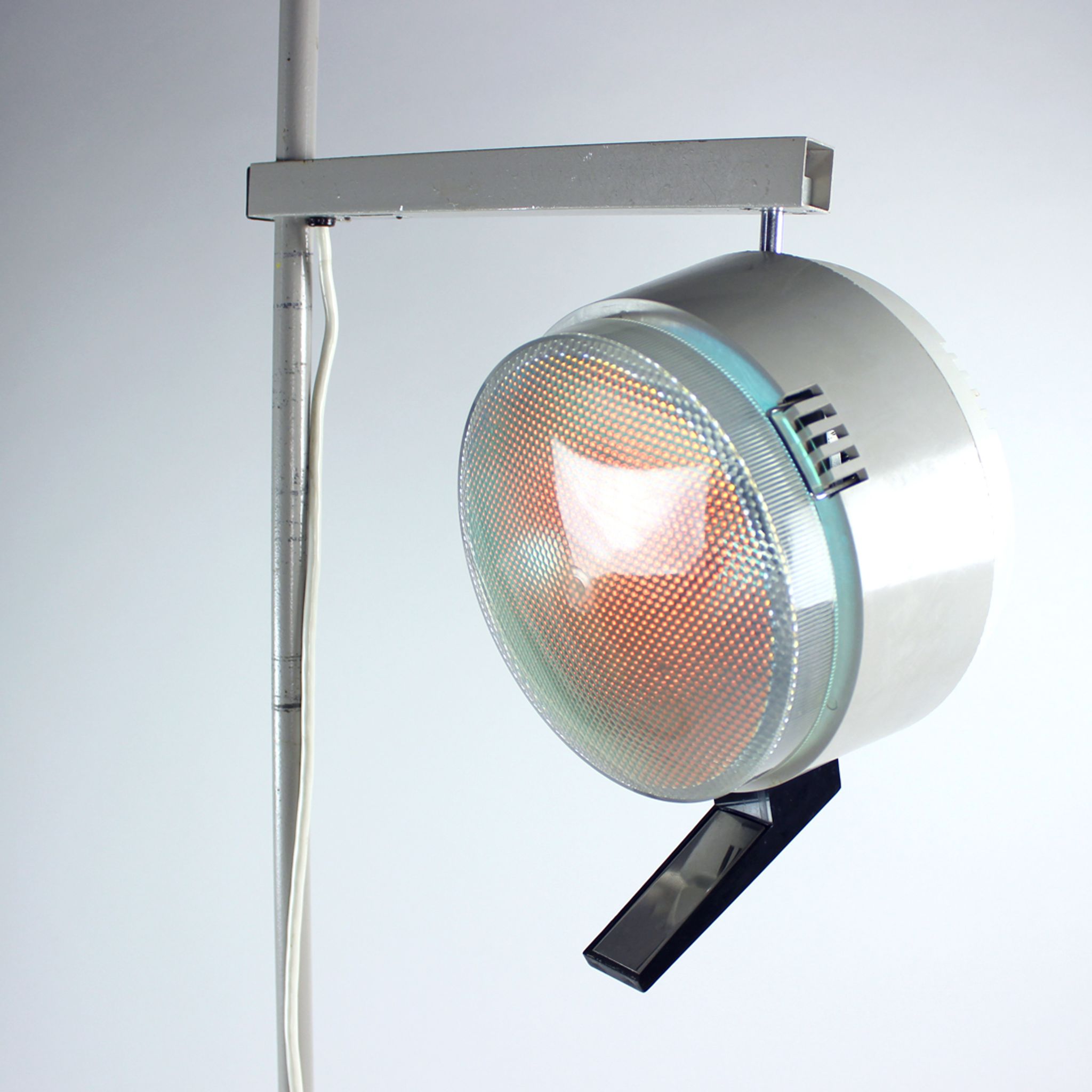 Lampadaire en métal, Tchécoslovaquie des années 1950