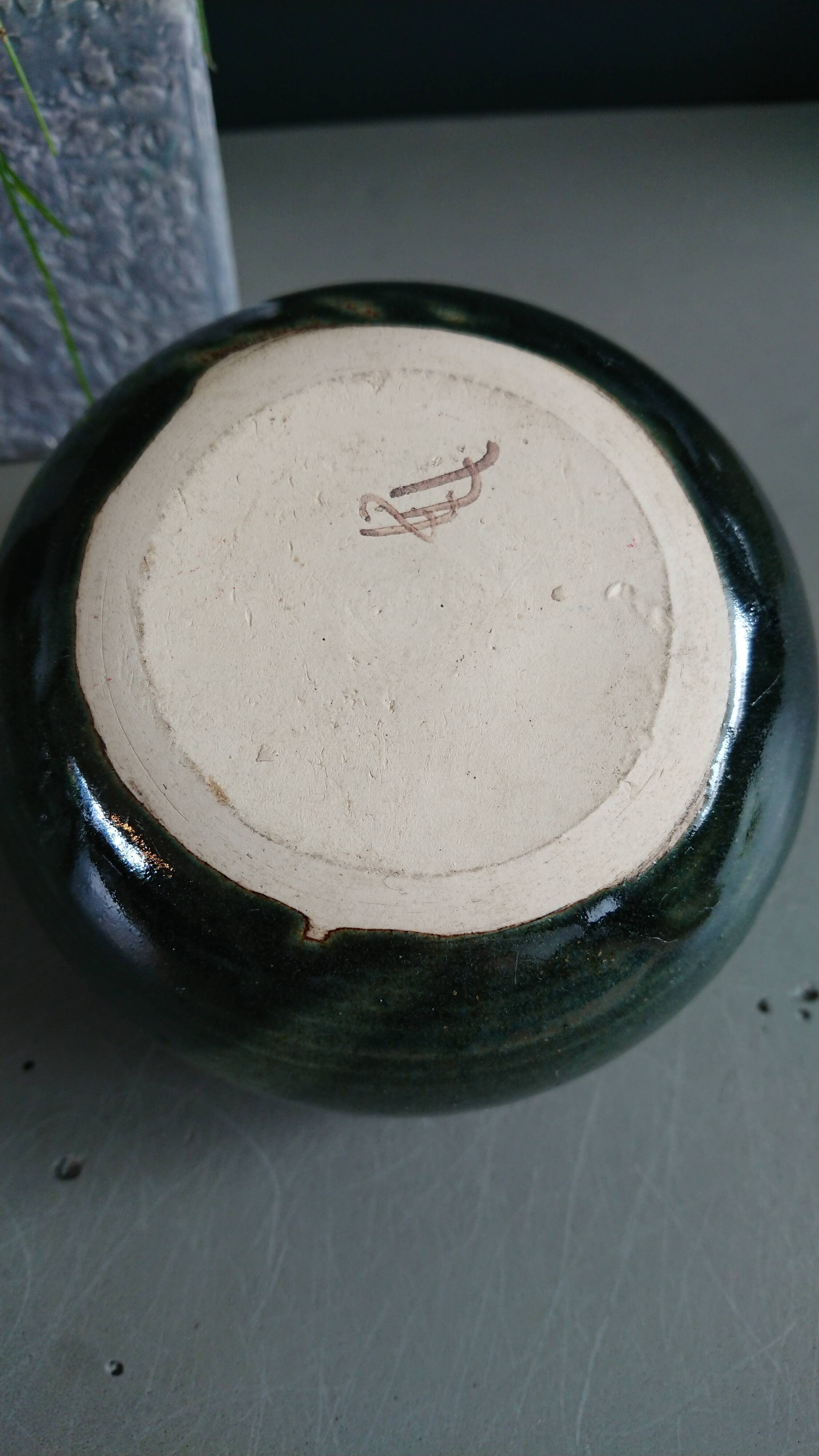 Soliflore green ceramic ball