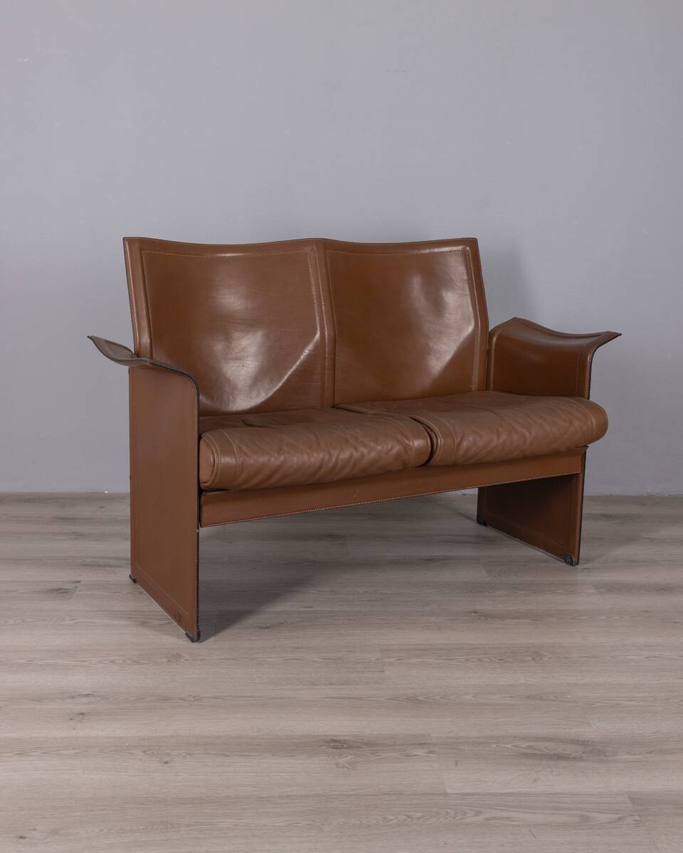 Vintage leather sofa from the 1970s, model ‘korium’ designed by tito agnoli