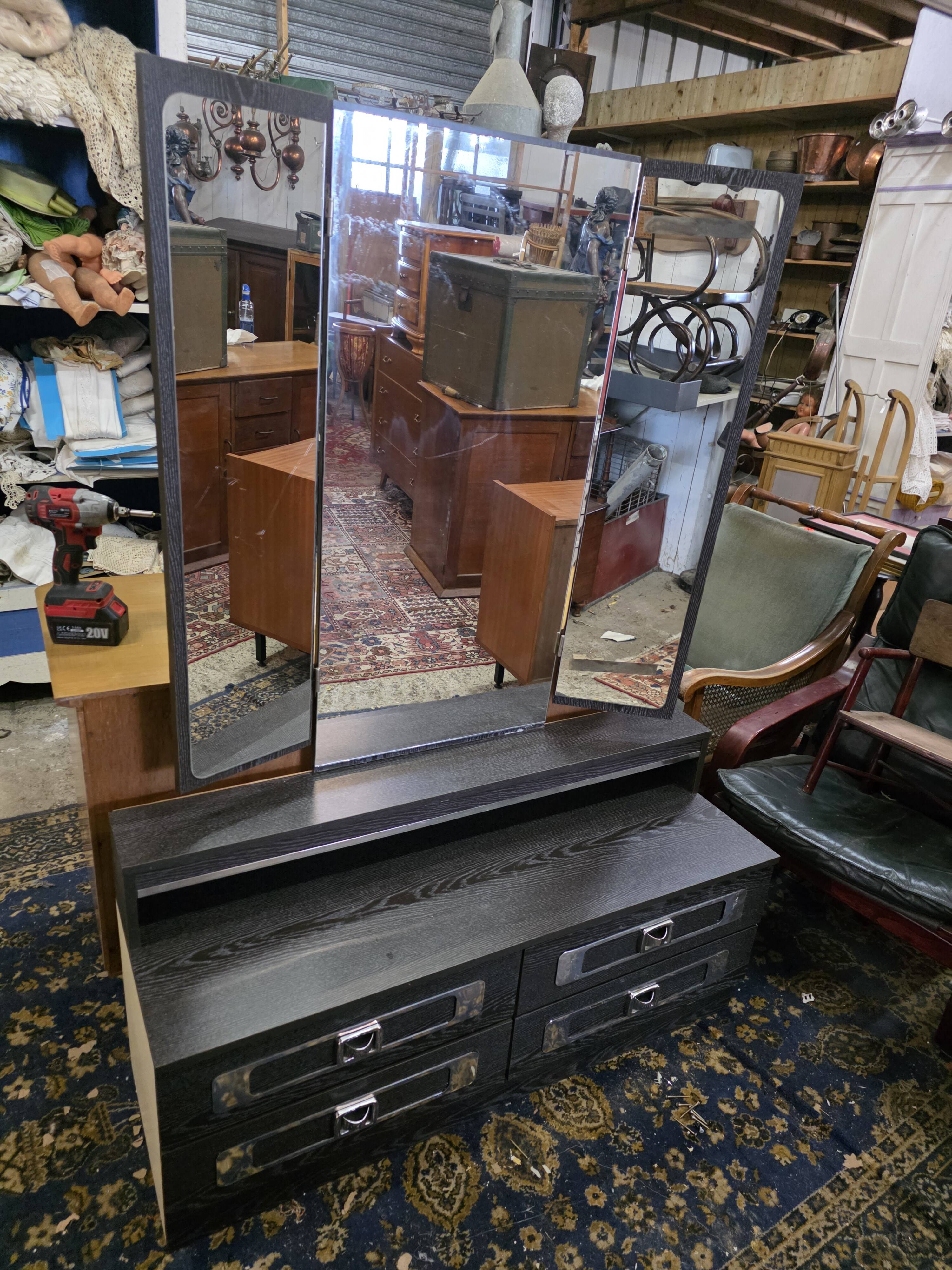 Vintage 80s hairdresser triptych mirror
