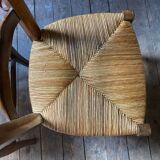 2 chaises en bois avec canage