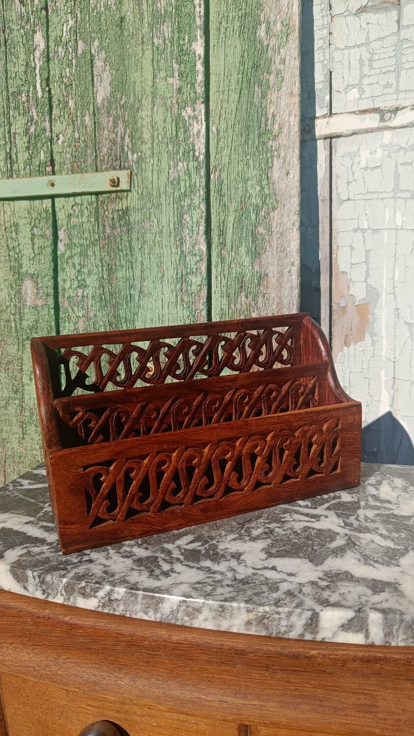 Wooden letter holder