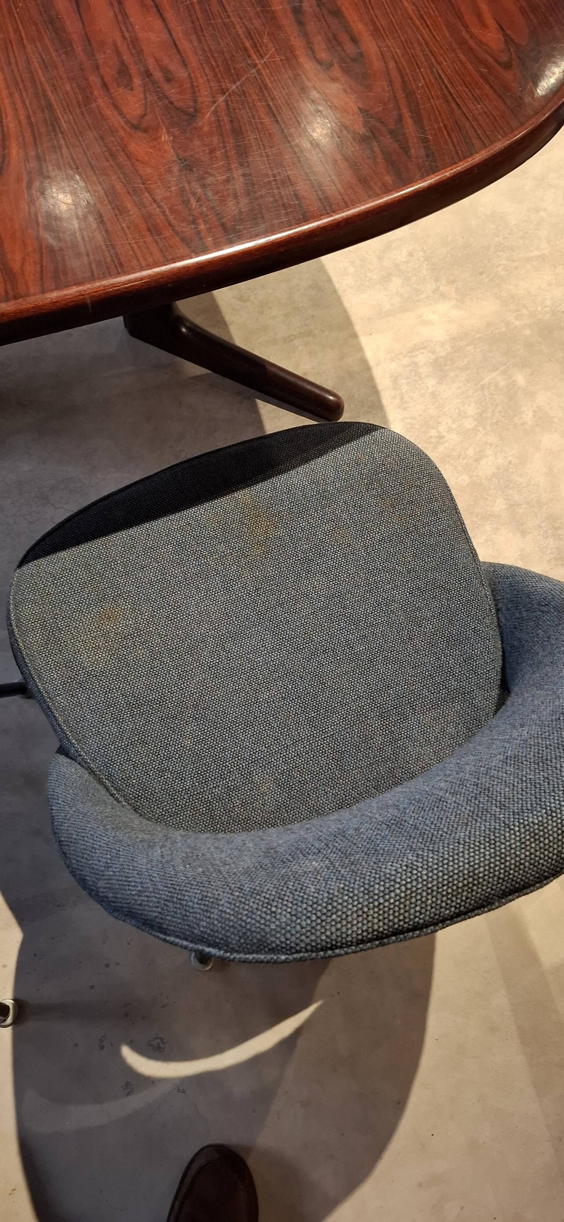 Set of 4 72CC Executive Eero Saarinen chairs for Knoll – Mid-Century Modern