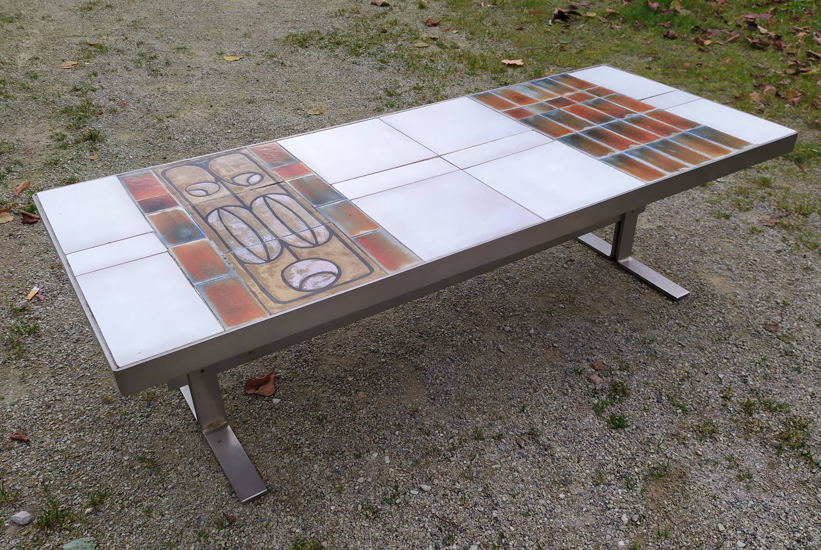 Ceramic coffee table, 60/70