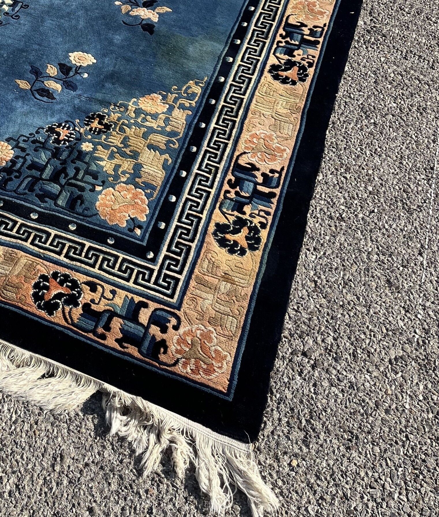 Chinese carpet Pekin antik finish, handmade, 1.82 X 2.72  M