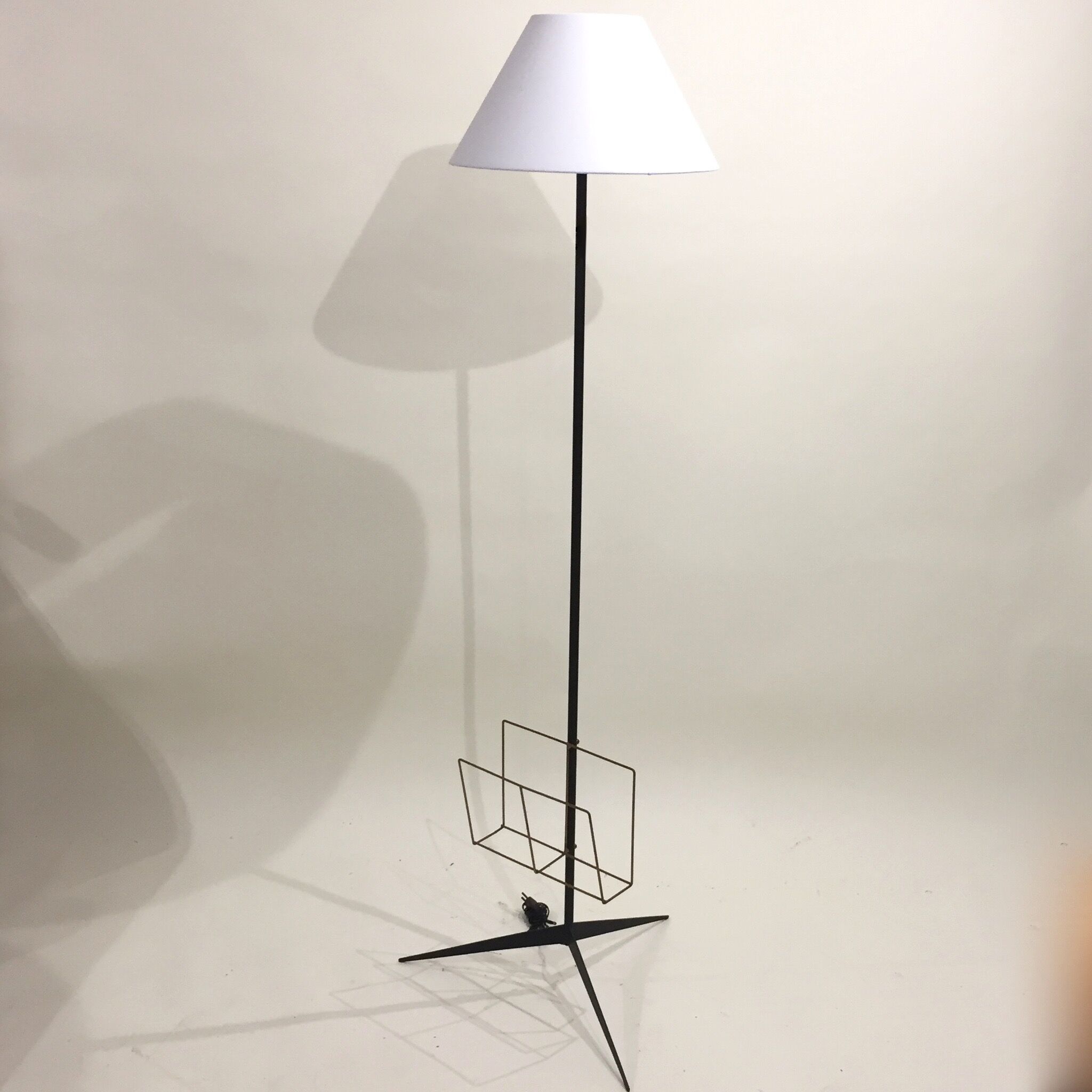 Lampadaire tripode années 60