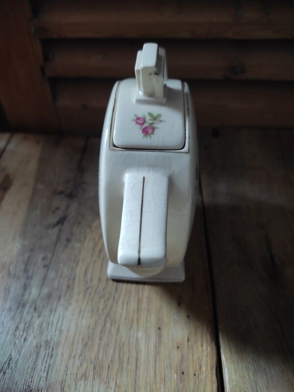 Sucrier en porcelaine fleurs rose