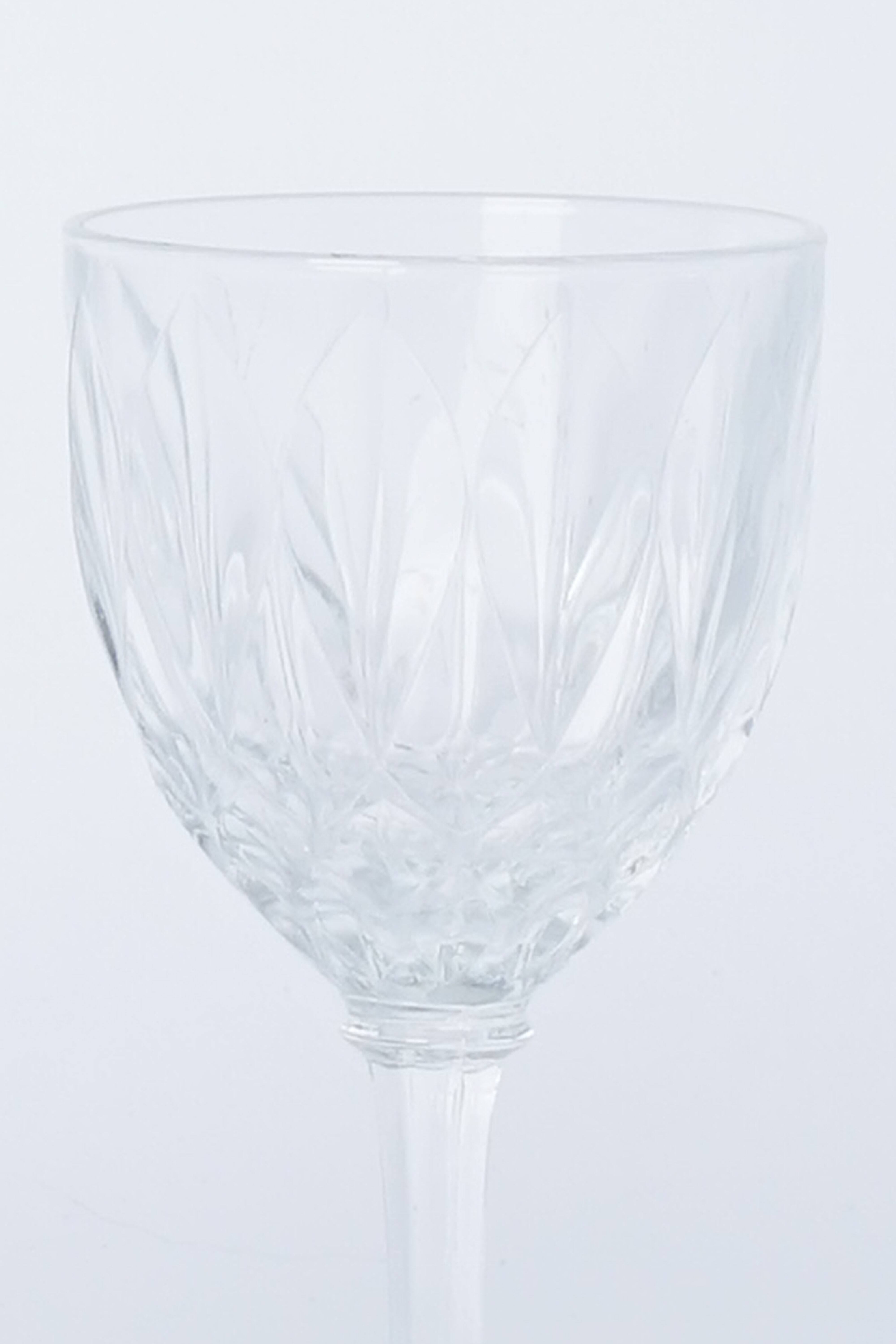 Lot 5 crystal digestive glasses