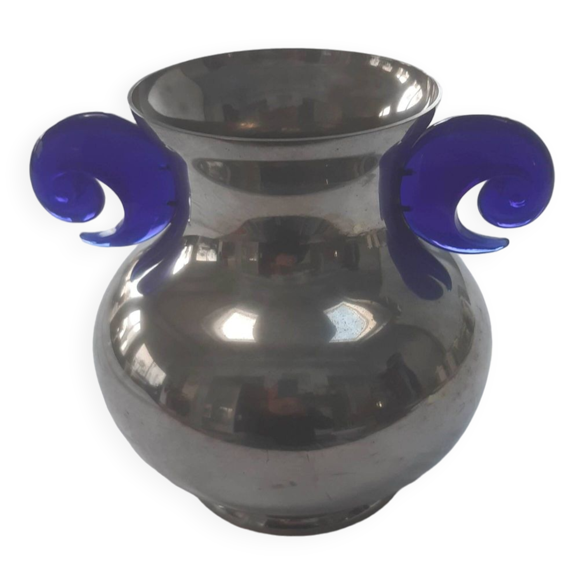 Anjou Malta pewter vase