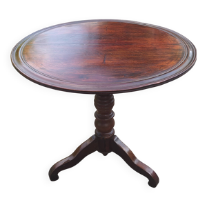 Guéridon à plateau - tripode