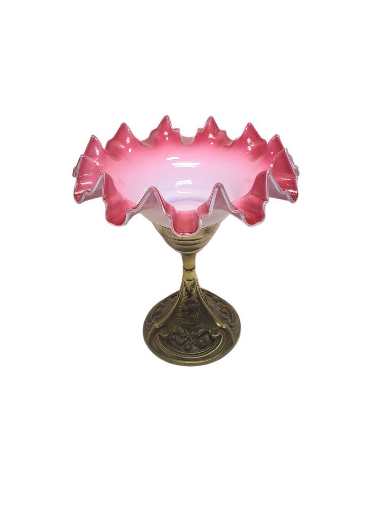 Art Nouveau crystal bowl on stand from WMF, 1890s