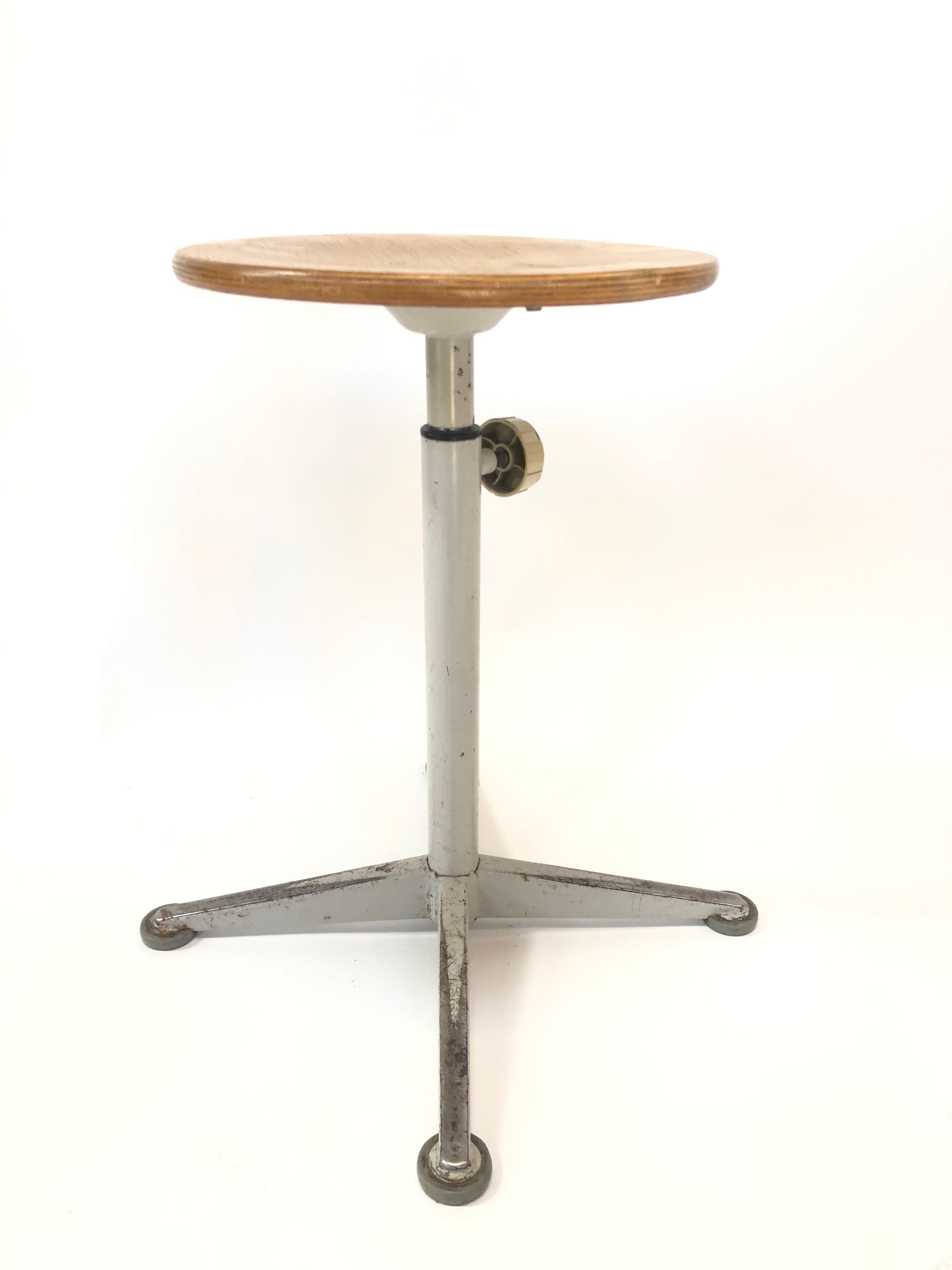 Vintage stool work tabouret by Friso Kramer Ahrend de Cirkel