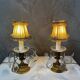 Paire de lampes classiques