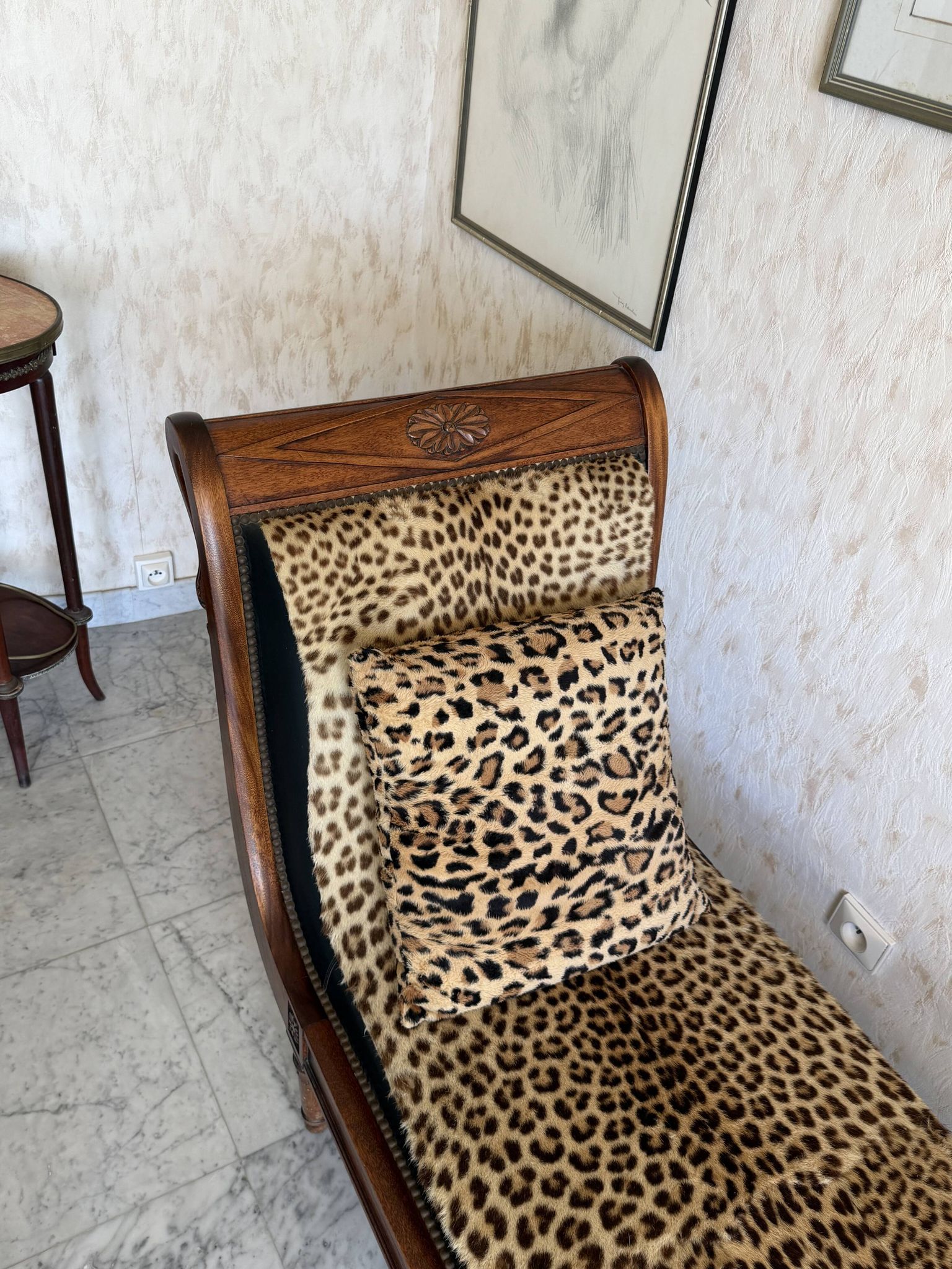 Empire-style wooden daybed / chaise longue
