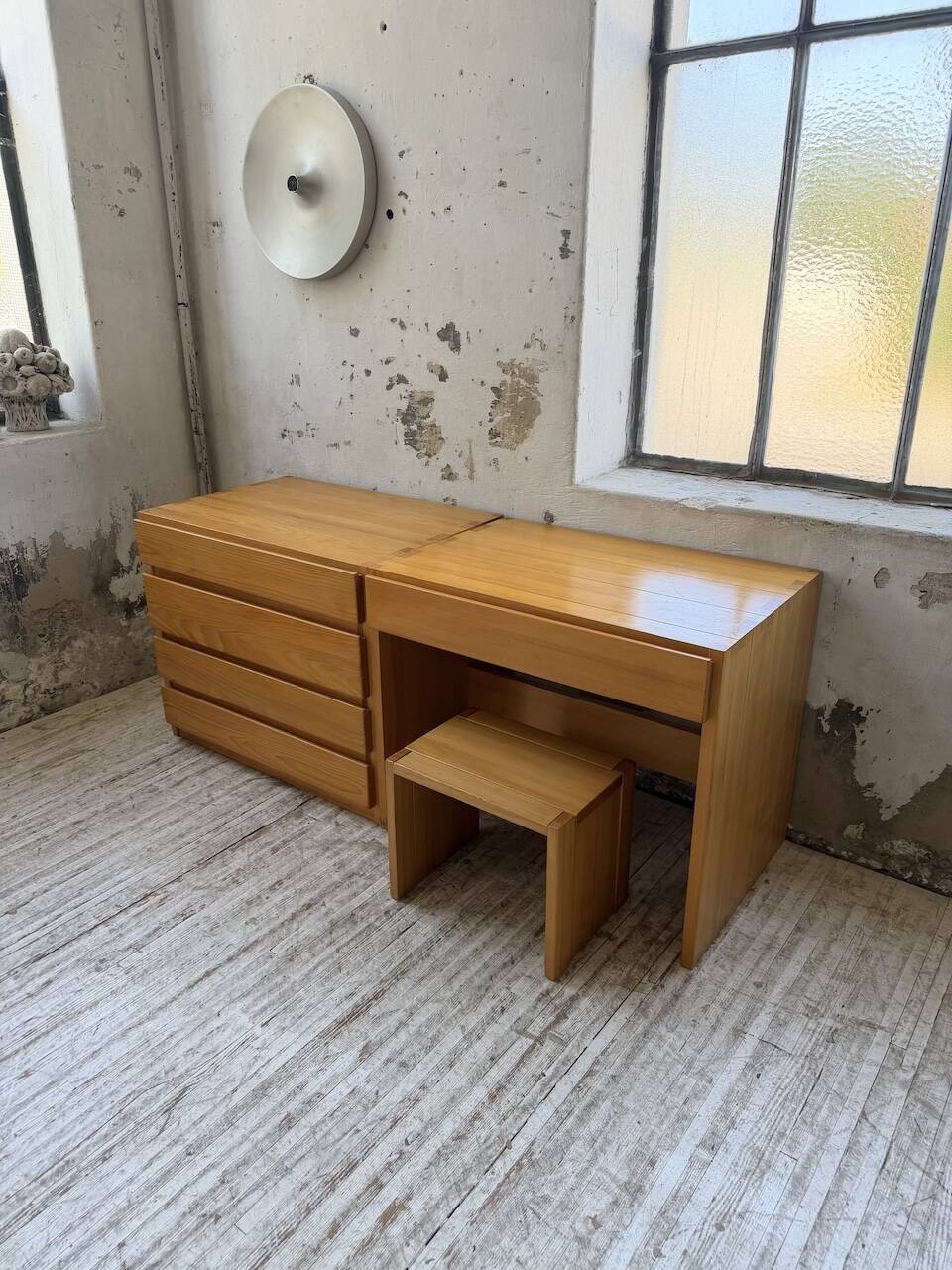 Bureau + commode + tabouret pin Maison Regain Savoie