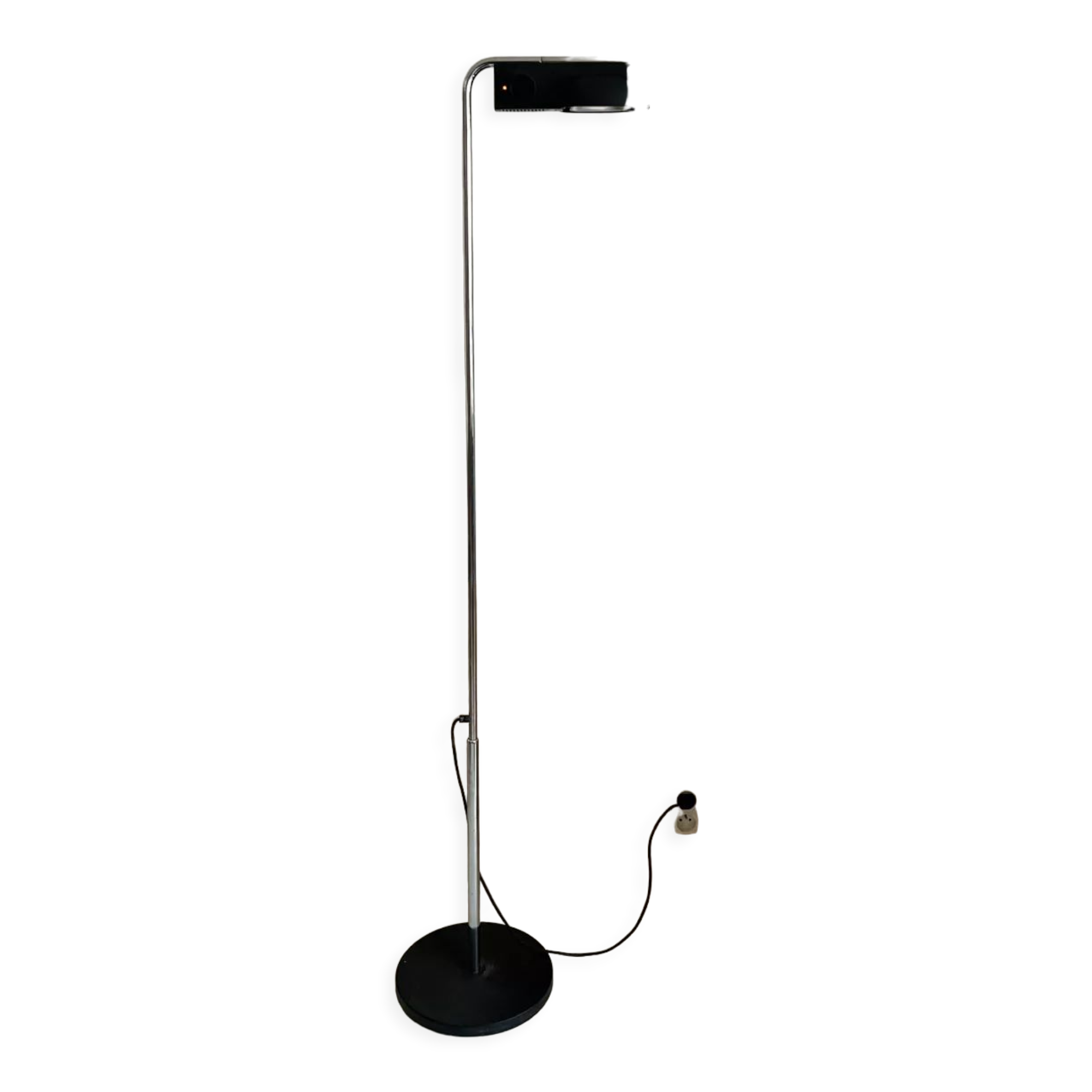 Vintage adjustable floor lamp, chrome and black, Gismondi for Artemide, Italy 1980