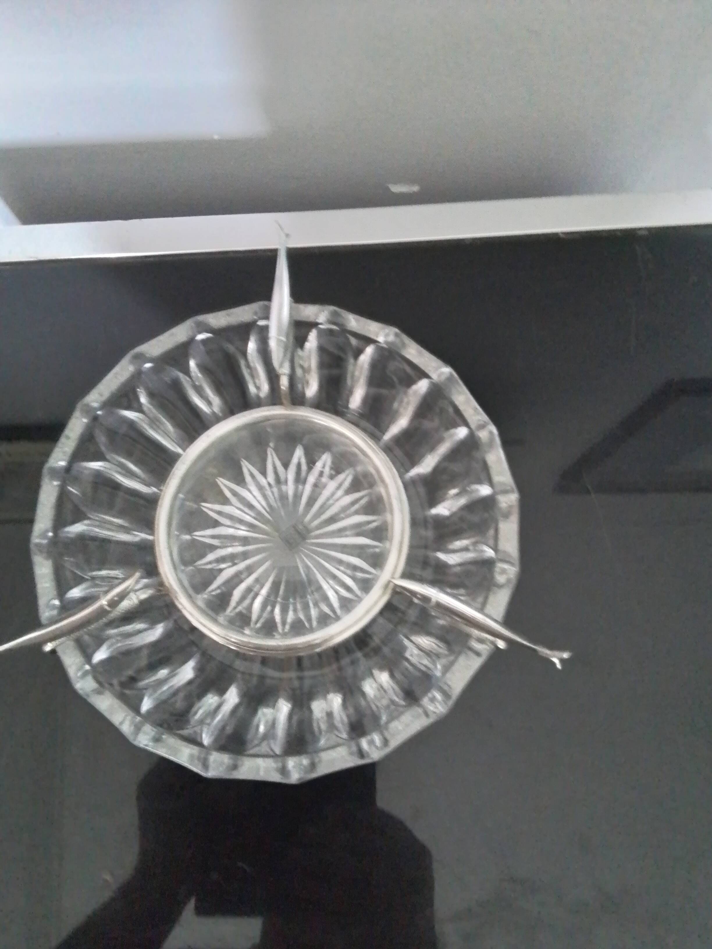 Serving dish in crystal for caviar
