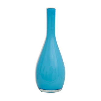 Vase soliflore bleu avec intérieur verre blanc
