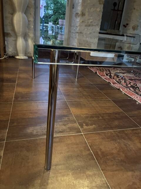 Table transparente