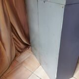 Industrial furniture with 10 metal lockers “Ronéo”