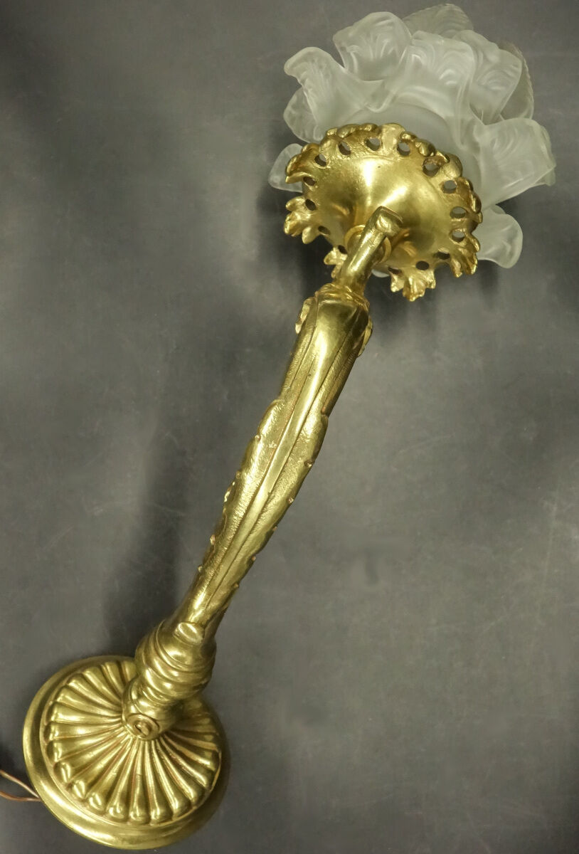 Applies to the dauphin Louis XIV style late nineteenth