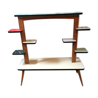 Plant holder in formica