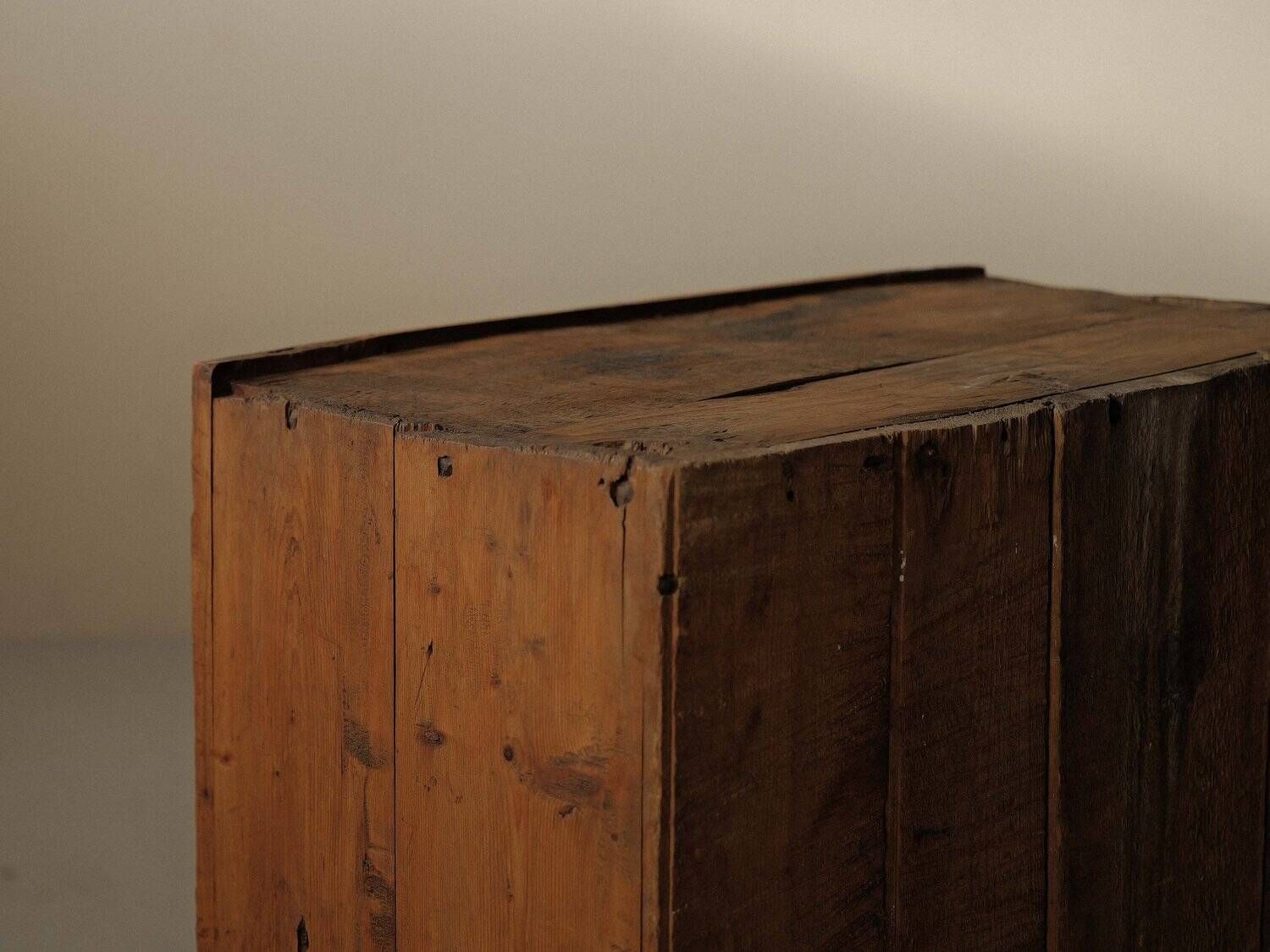 Alpine furniture in solid larch – Folk art – Savoy, 19th century