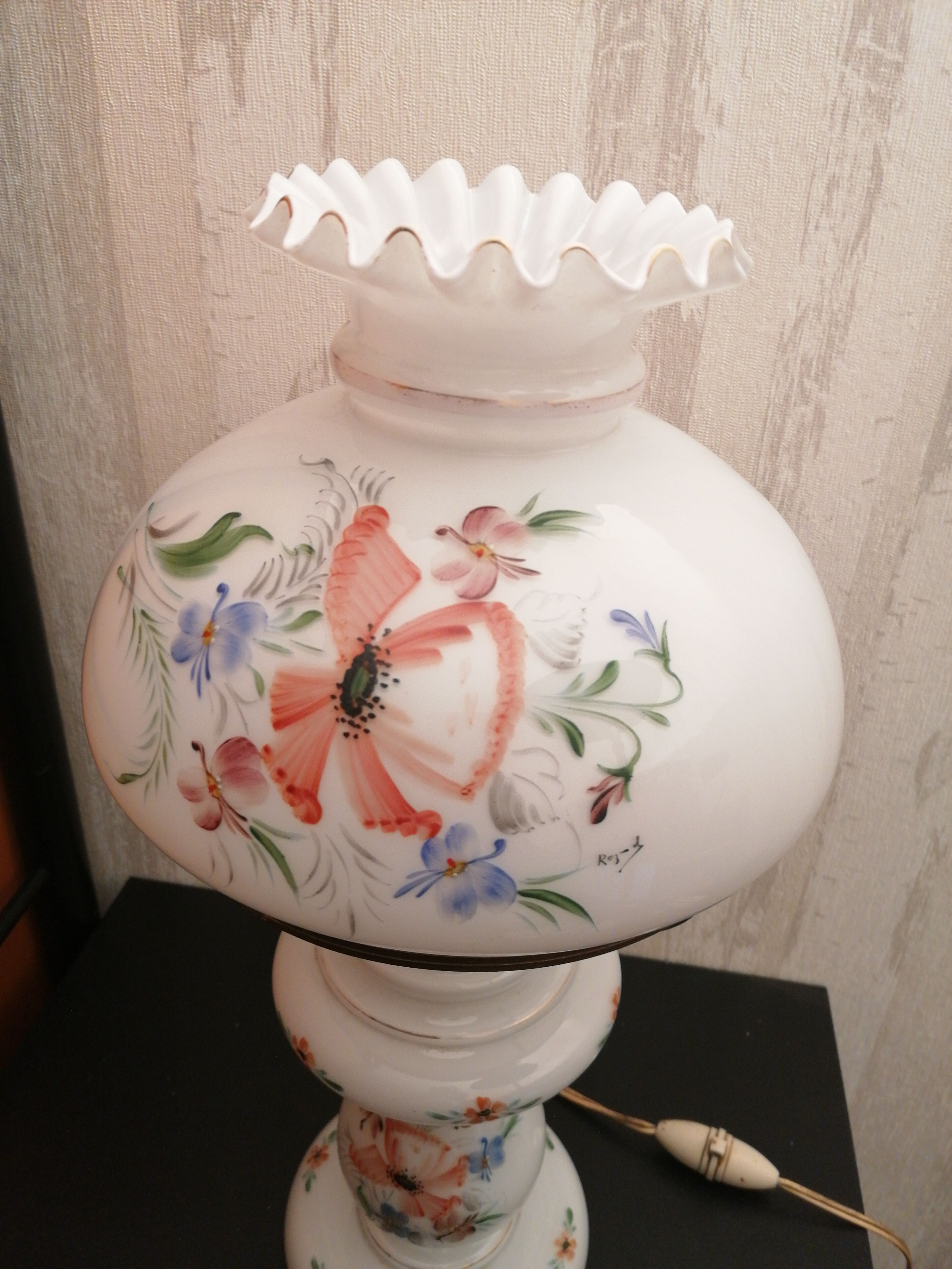 Antique porcelain lamp