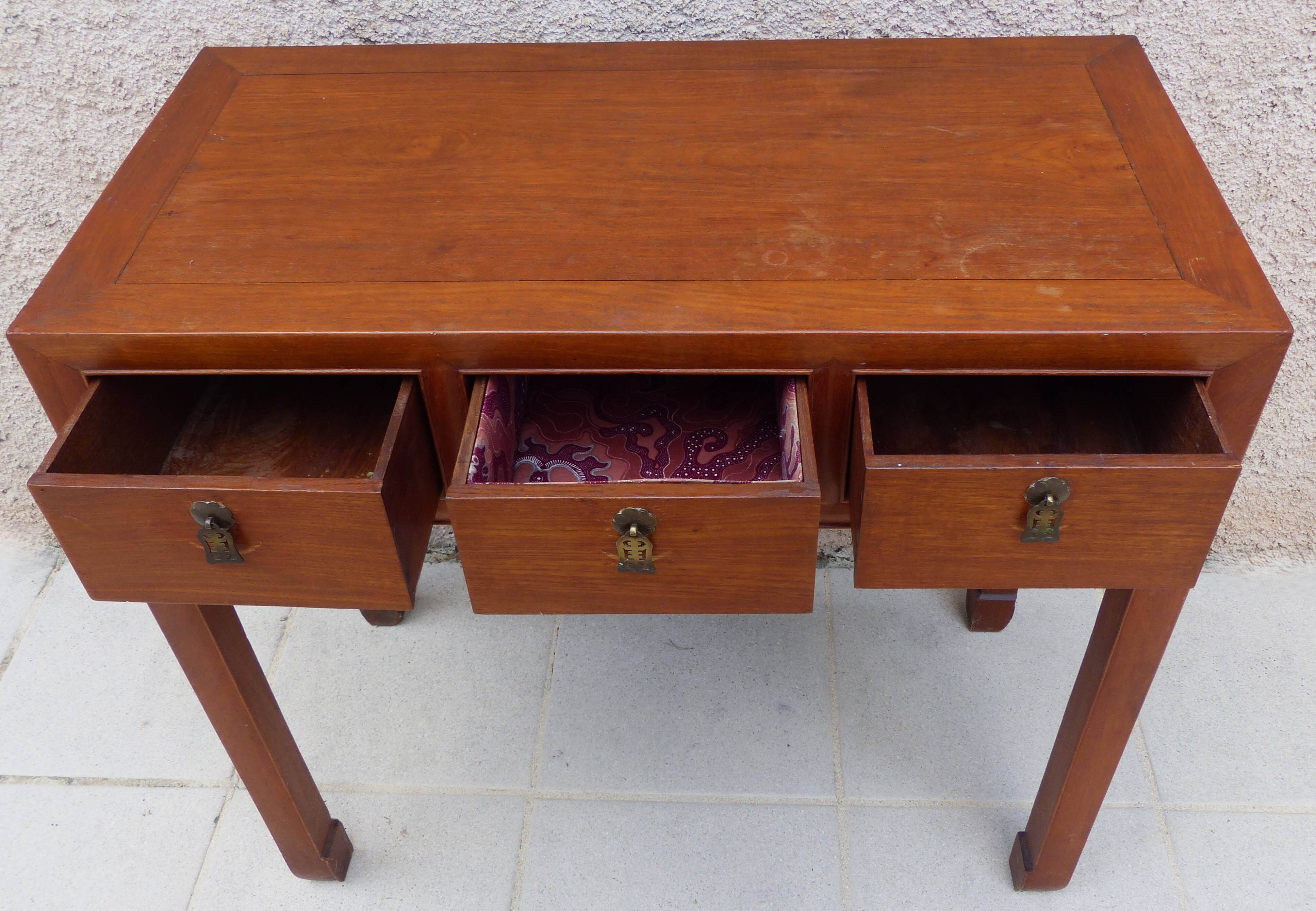 Console indonésienne ancienne en bois sculpté – Java / Bandung – 1980