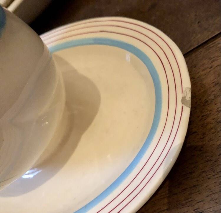 34-piece service, Longchamp Bagatelle model, made and painted by hand