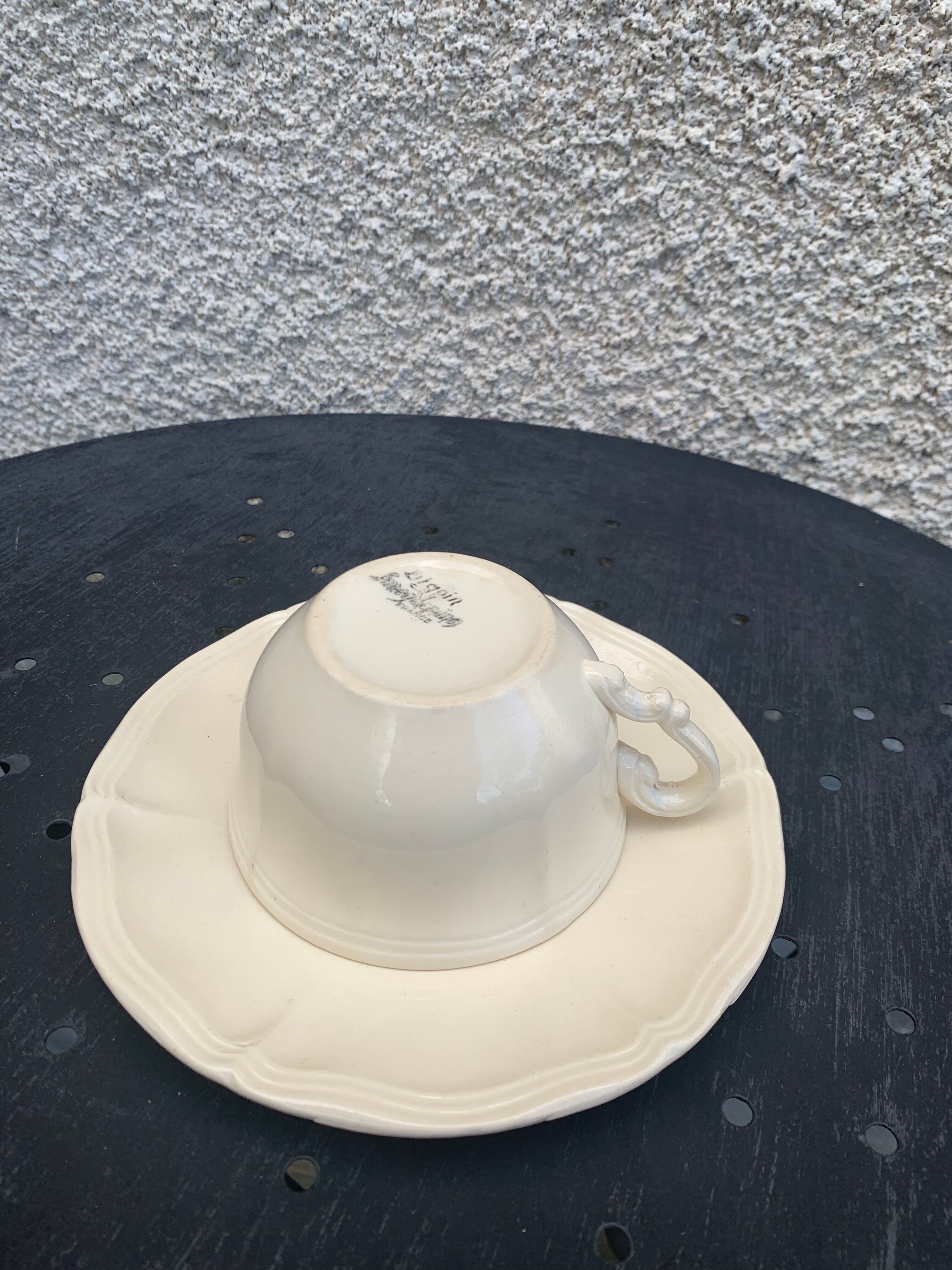Digoin sarreguemines earthenware tea set consisting of 15 pieces antique cream