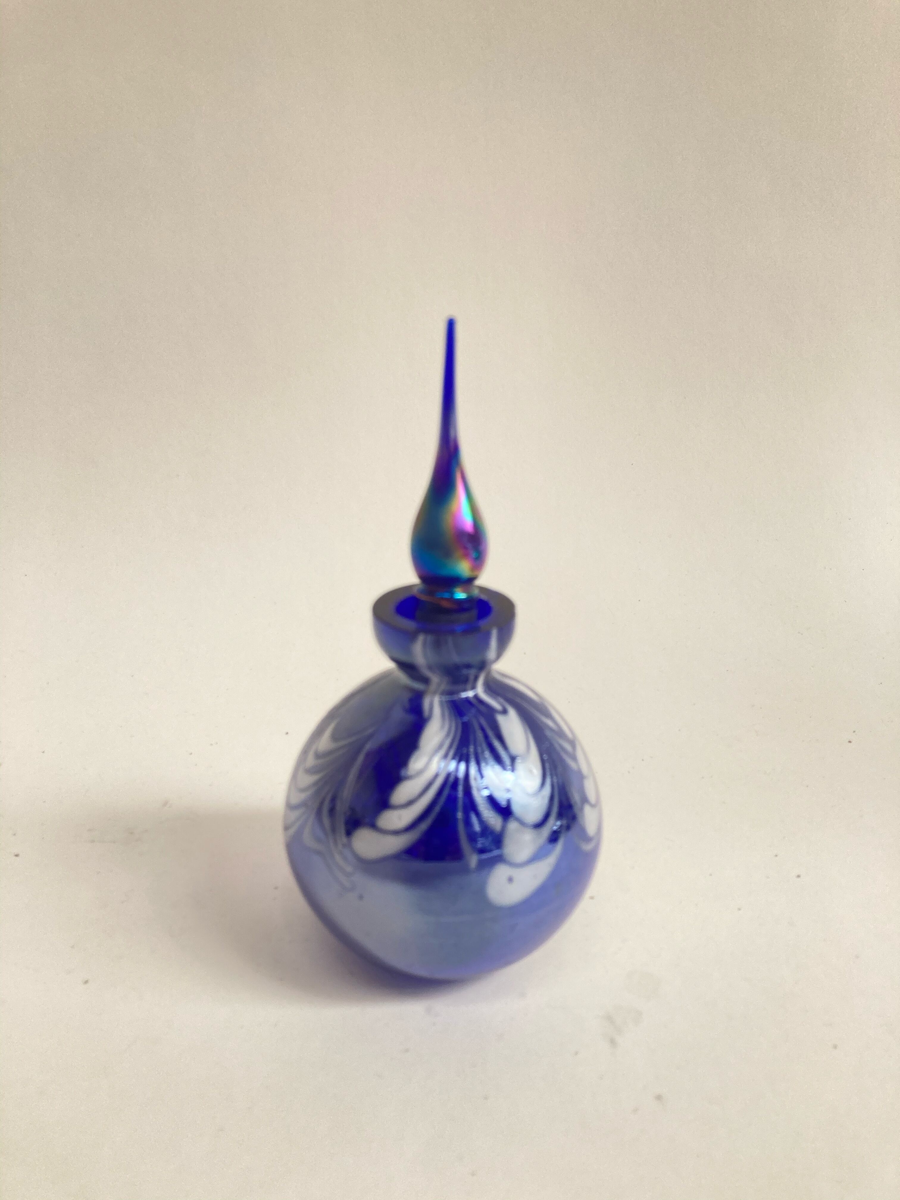 Perfume bottle