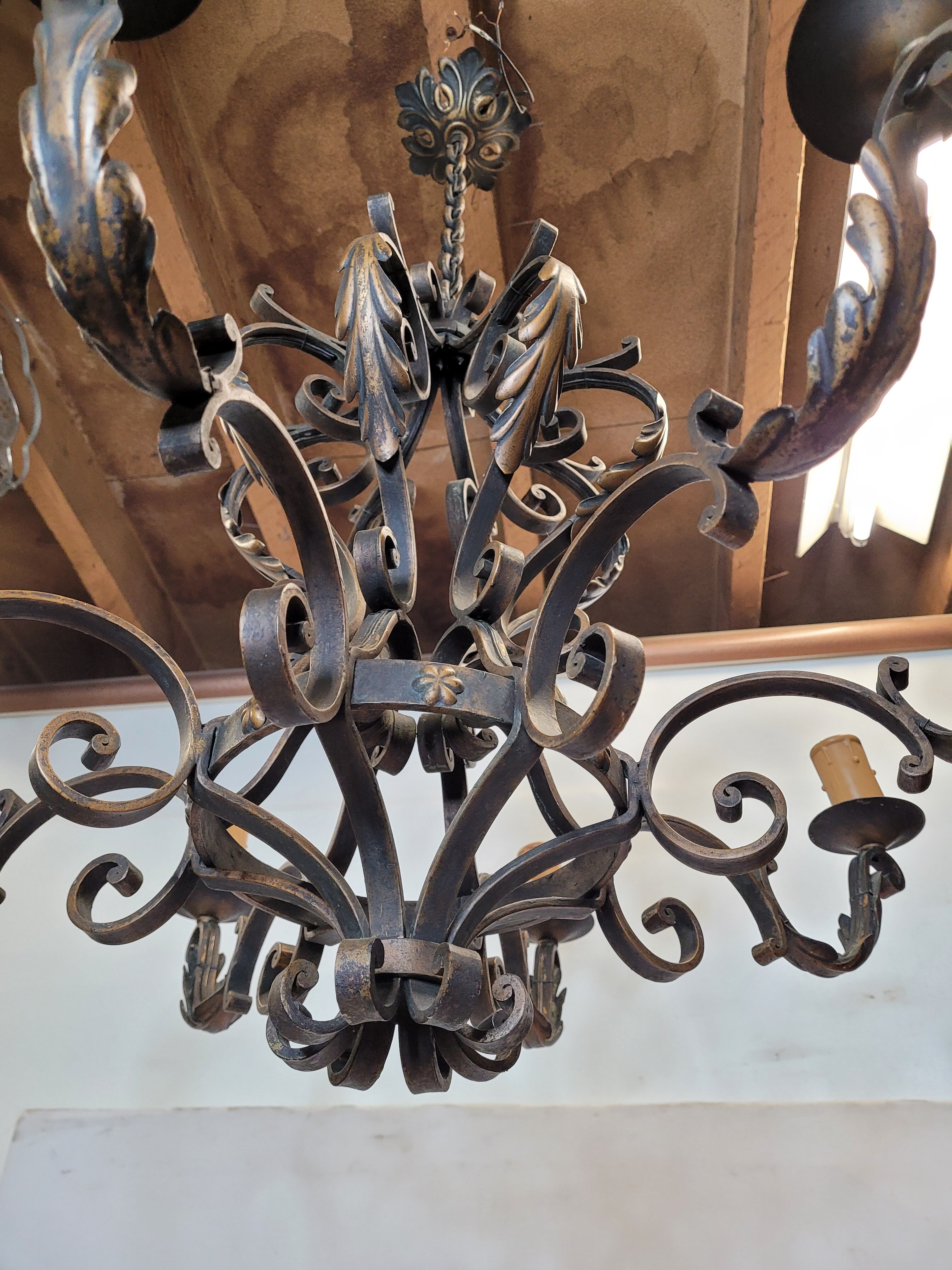 Lustre fer forgé ancien