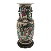 Nankin vase in porcelain signed under the base, China